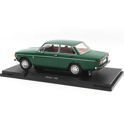 Volvo 142 - Mörkgrön - 1973 - MCG - 1:18