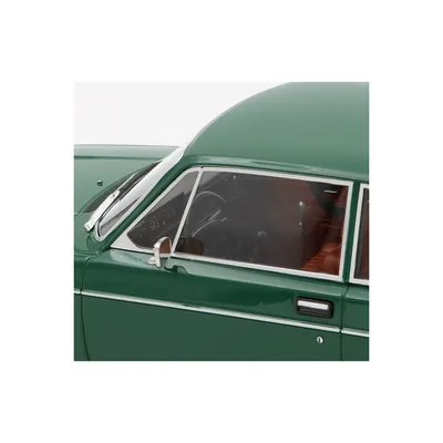 Volvo 142 - Mörkgrön - 1973 - MCG - 1:18