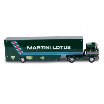 Volvo F88 Martini Lotus Racing Transport - Ixo Models - 1:43