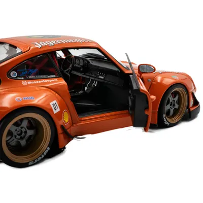 Porsche 911 (993) - RWB bodykit och Jägermeister Livery - Solido 1:18