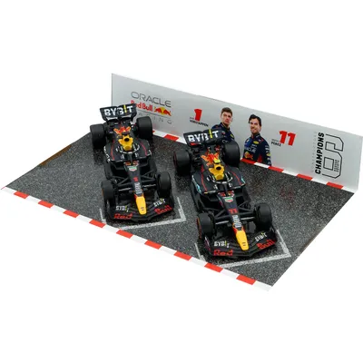 Red Bull RB19 - 2-pack - Verstappen + Perez - Bburago - 1:43