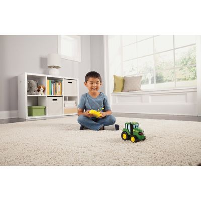 Radiostyrd traktor - John Deere Kids - Johnny Tractor RC