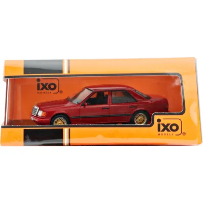 Mercedes-Benz 300 E (W124) - 1984 - Röd - Ixo Models - 1:43