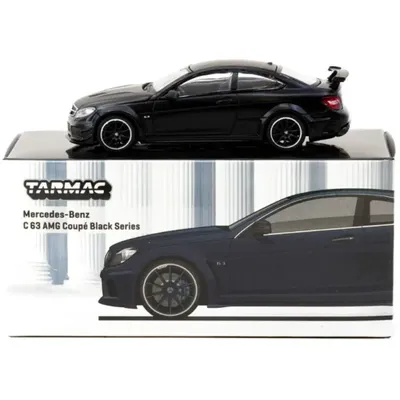 MB C 63 AMG Coupé Black Series - Svart - Tarmac - 1:64