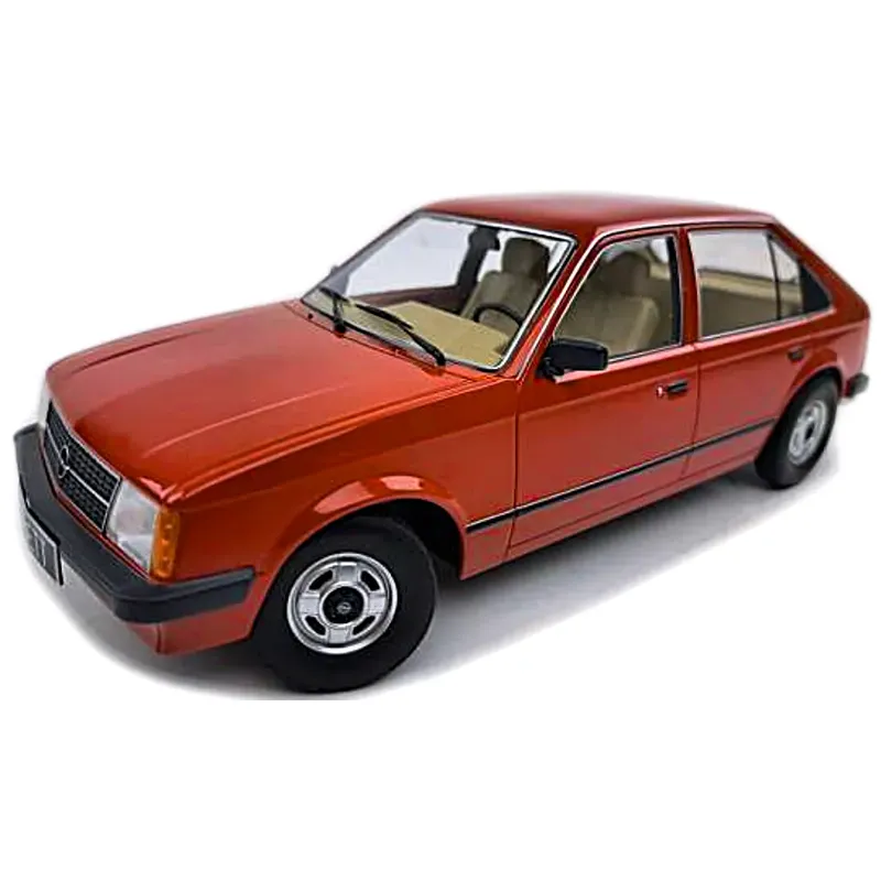 Opel Kadett D - Röd - 1984 - Triple9 - 1:18