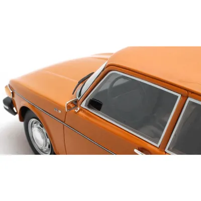 Saab 99 Combi Coupé - 1975 - Orange - Cult Scale Models - 1:18