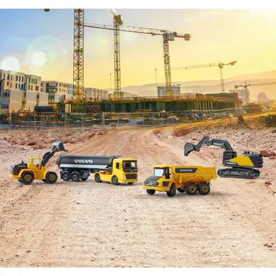 Volvo Construction - 4-pack med leksaksbilar - Majorette