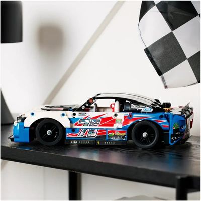 NASCAR Chevrolet Camaro ZL1 - Technic - 42153 - LEGO