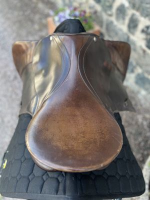 JH allroundsadel 17" normal bom