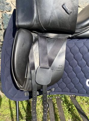 Spalding dressyrsadel 17,5" MW