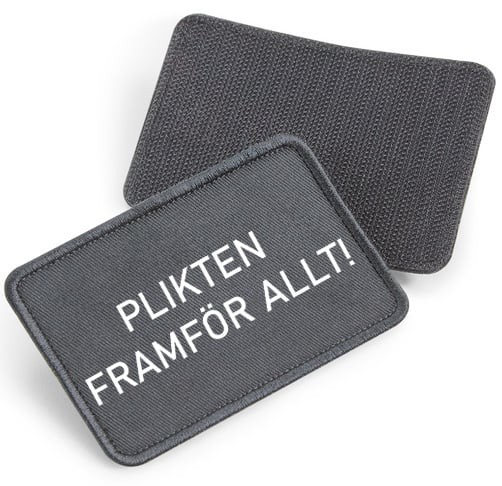 Plikten Framför Allt - tygpatch med kardborre (Graphite gray Onesize)