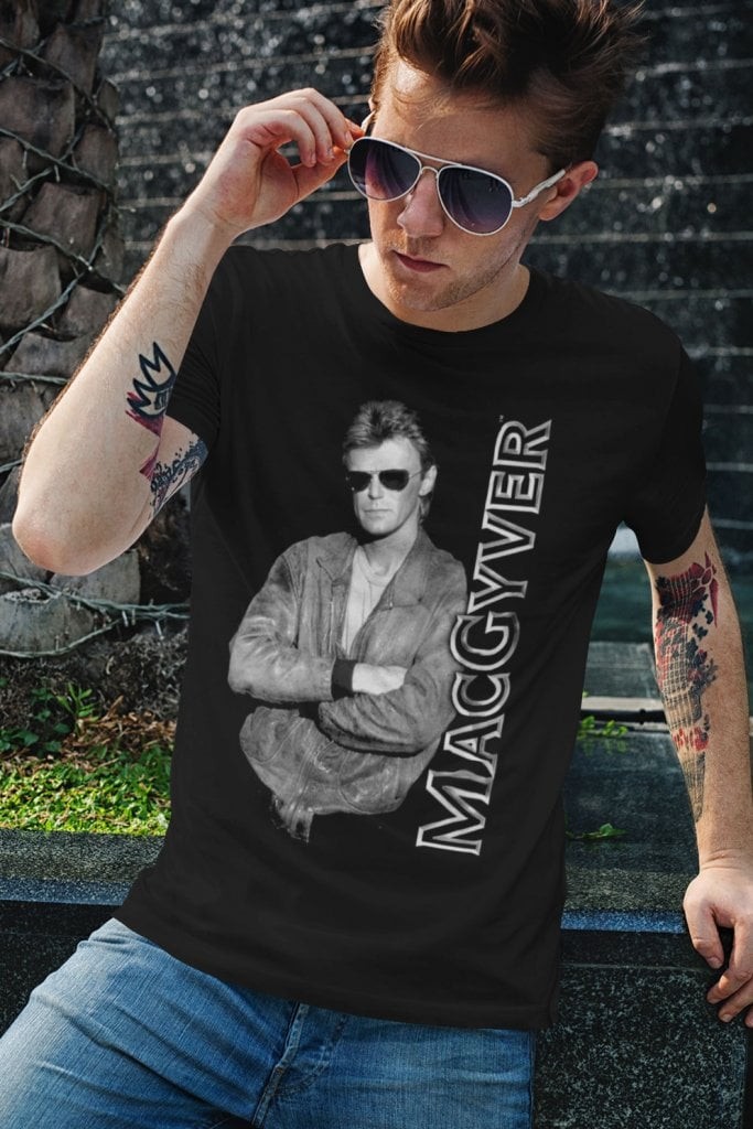 Cool Macgyver T-Shirt (Black M)
