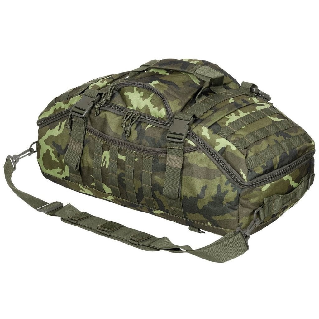 Ryggsäck och bag "travel" (M 95 CZ camo)
