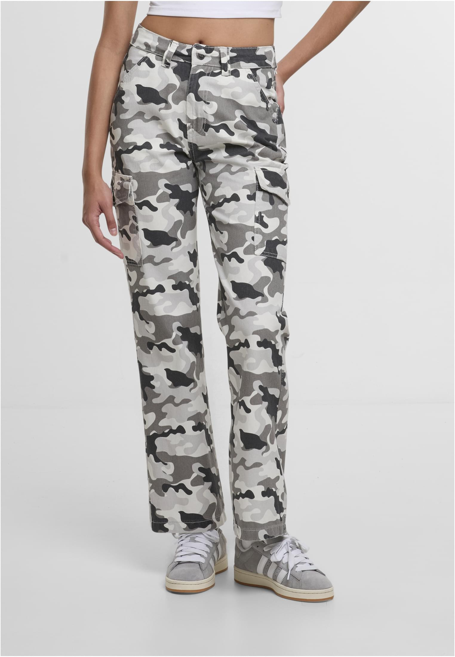 Byxor med kamouflage mönster – black camo (L black camo)