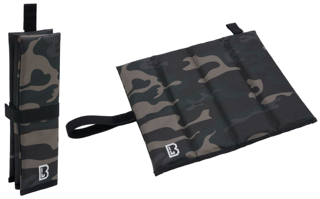 Sittunderlag med fästelement och kamouflage (woodland) (darkcamo)
