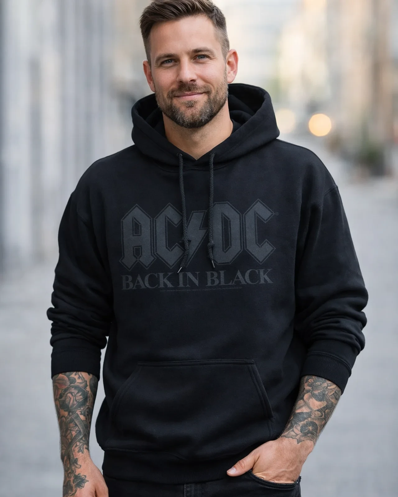 AC/DC Back In Black Hoodie (Black L)