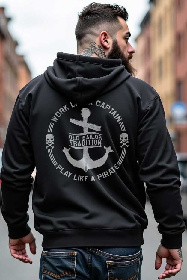 Sort zip hoodie som justerbart mellemlag