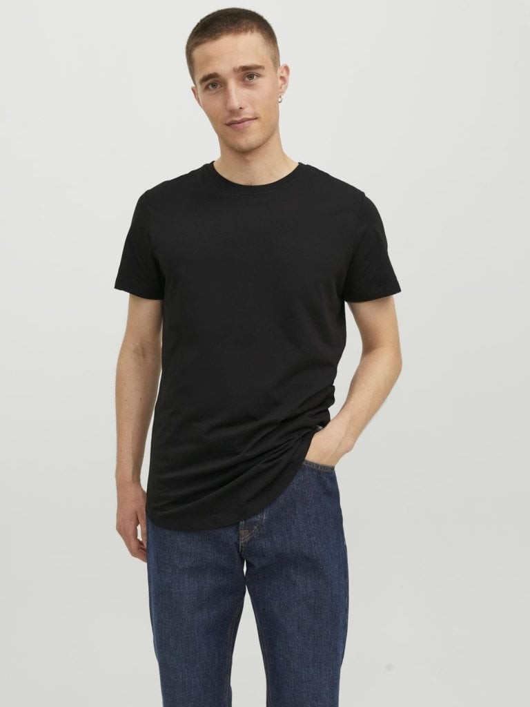 Svart längre T-shirt med runt avslut