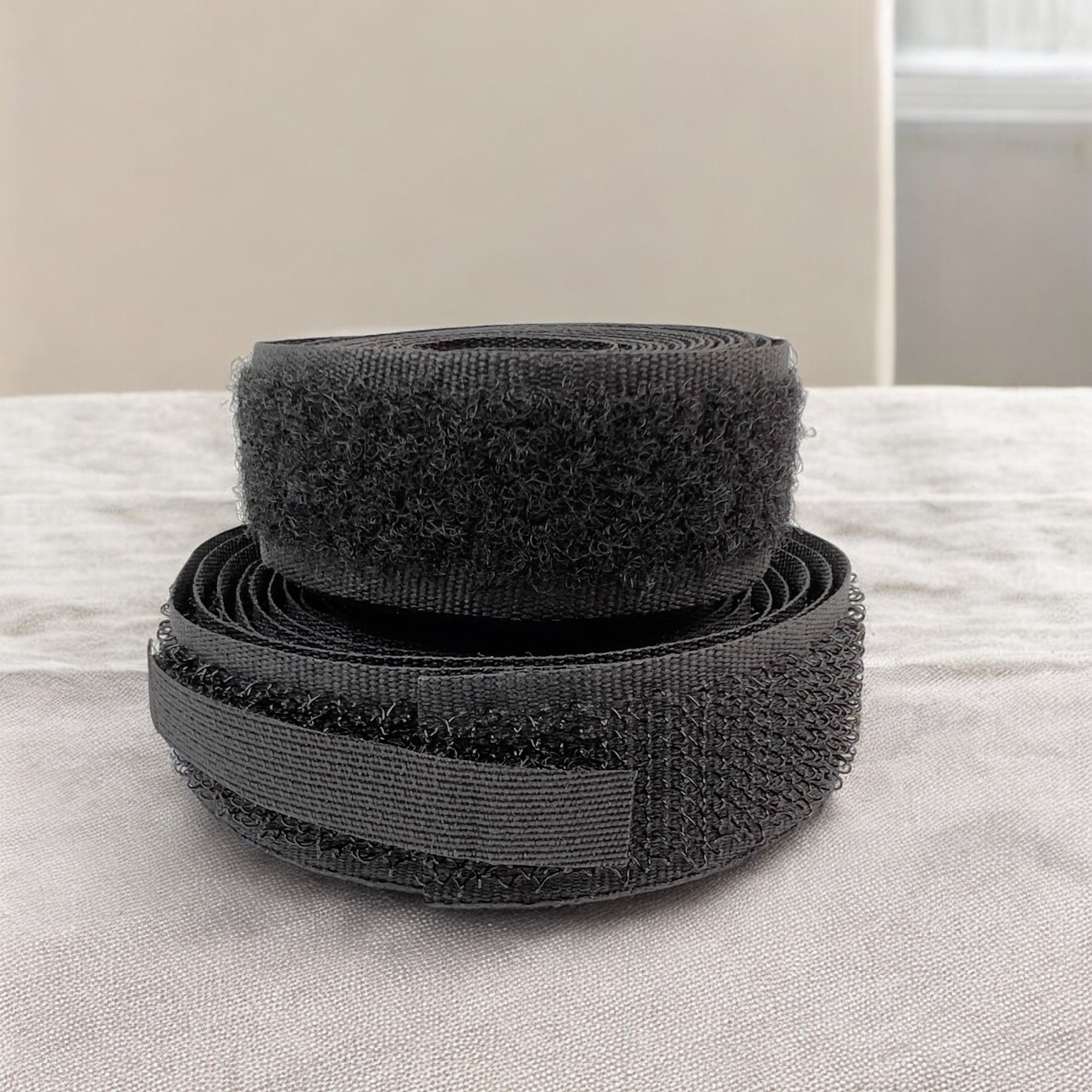 Självhäftande Kardborreband – Olika storlekar (200 cm x 2 cm)
