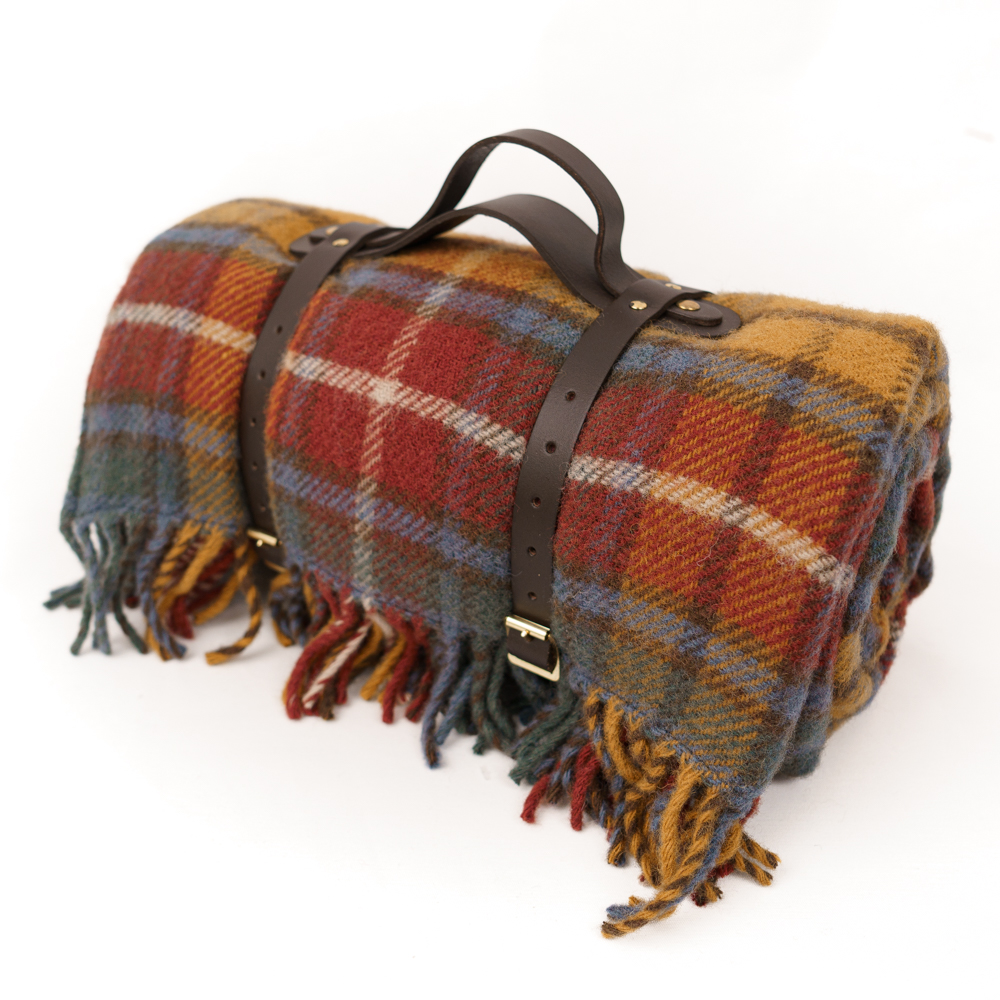 Picknickfilt för äventyret - Antique Buchanan/Brown, 145 x 183 cm