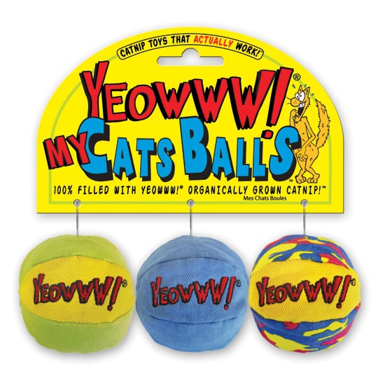 Yeowww My cats balls
