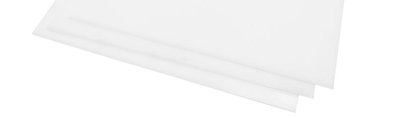 Tre stycken HDPE-skivor i två millimeter tjocklek