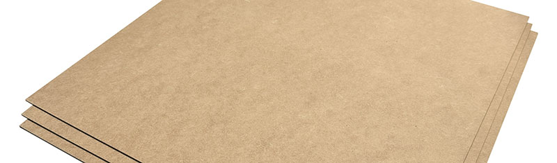 Tre stycken tunna 2-mm-MDF-skivor