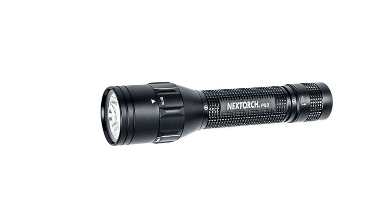 Nextorch P5B handhållen lampa vitt & blått ljus 800lm (vitt) 80lm (blått) Laddbar 1x18650