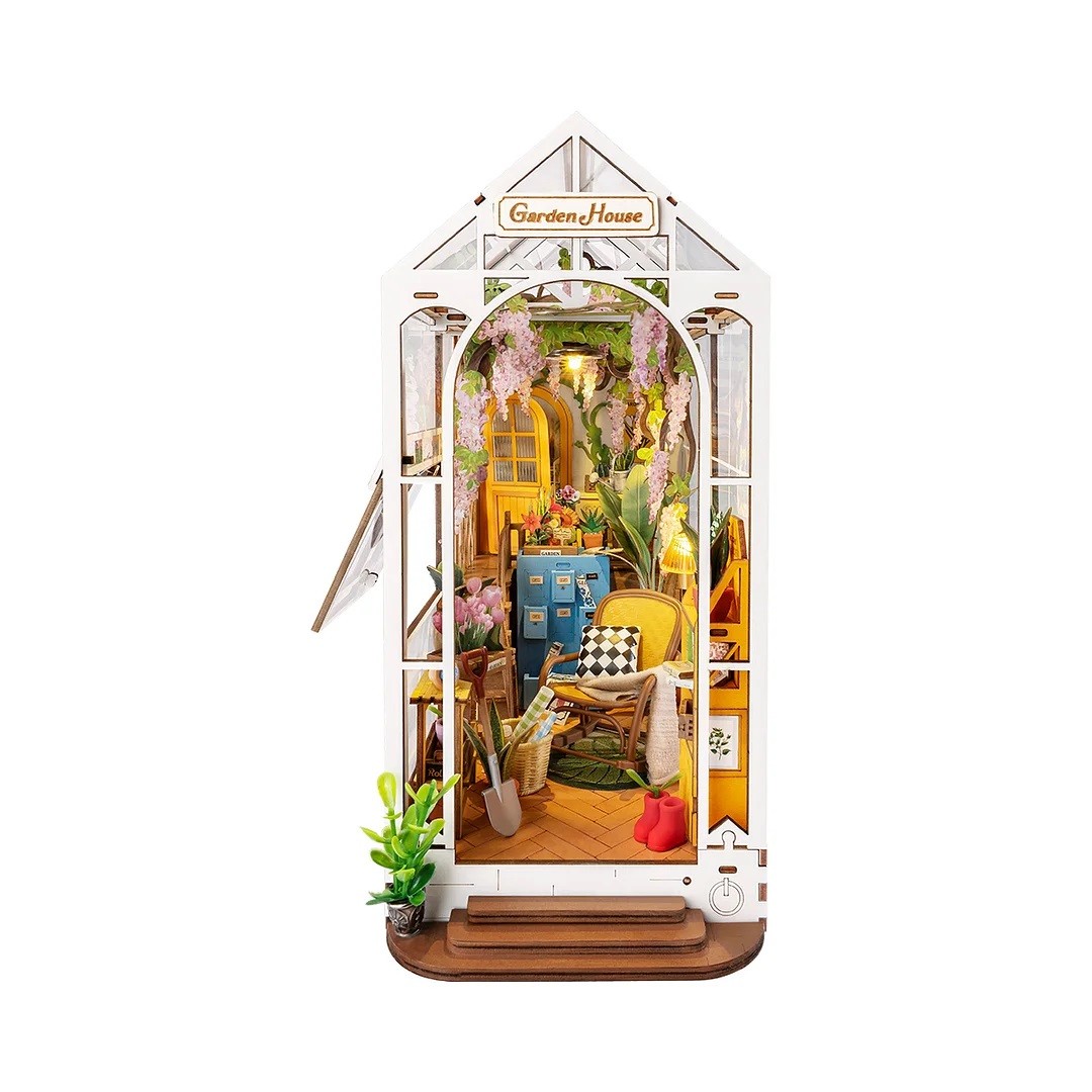 Holiday Garden House TGB06