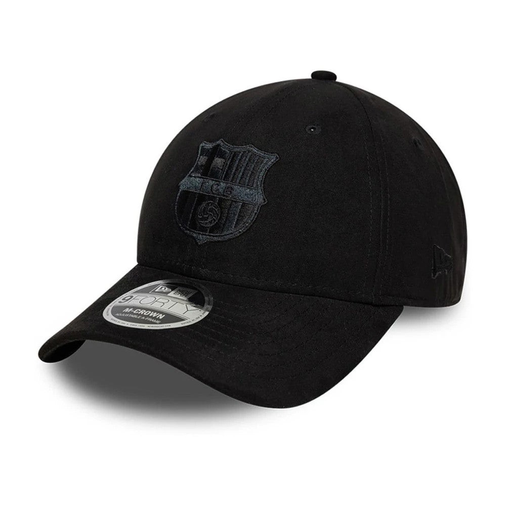 FC Barcelona 9FORTY M-Crown Faux Suede New Era Black, keps med klubbmärke och böjd skärm