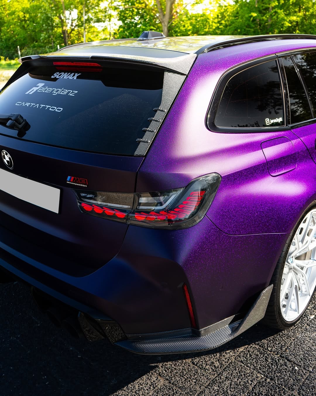 KPMF K75570 Frozen Midnight Purple vinyl