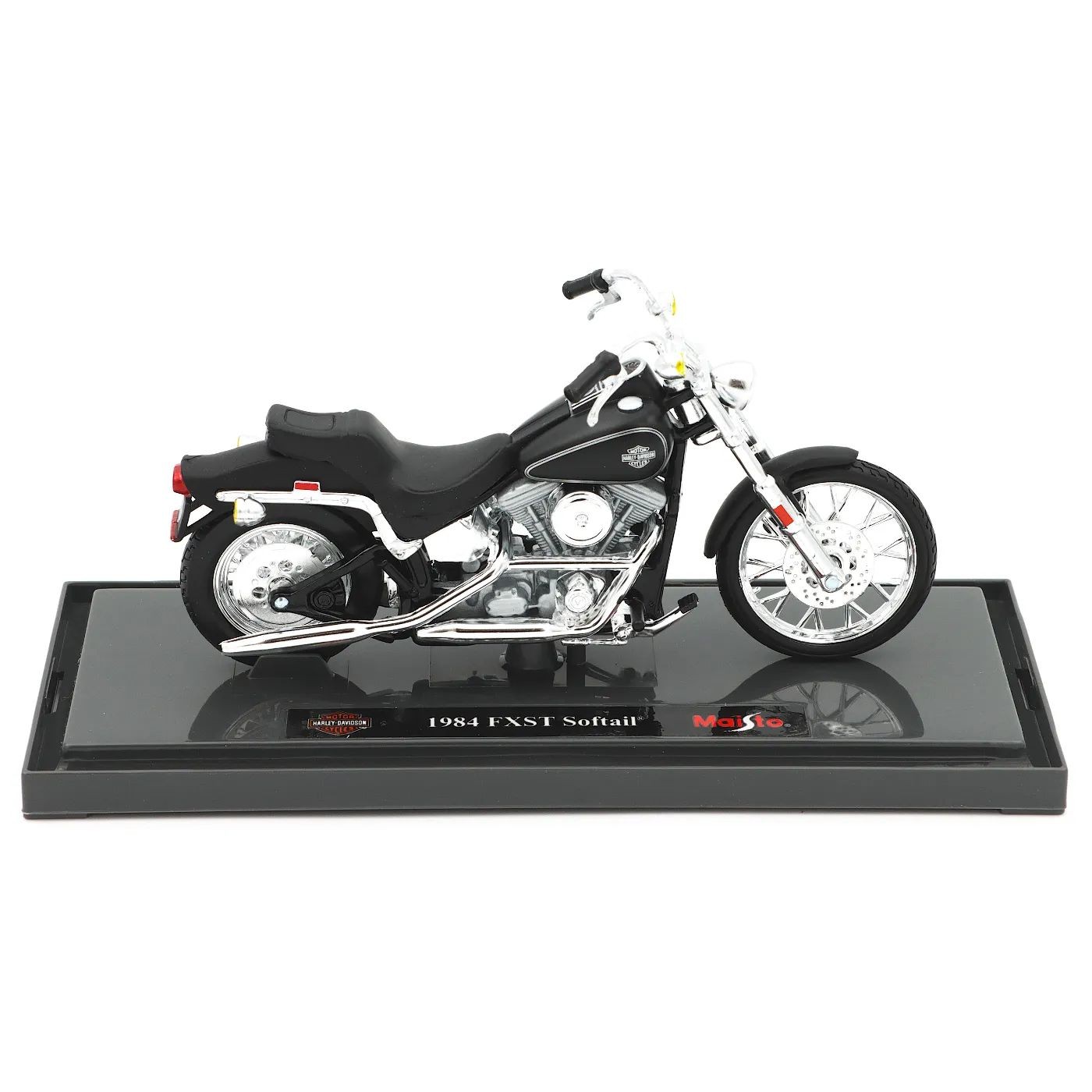 Läs mer om 1984 FXST Softail - Harley-Davidson - Svart - Maisto - 1:18