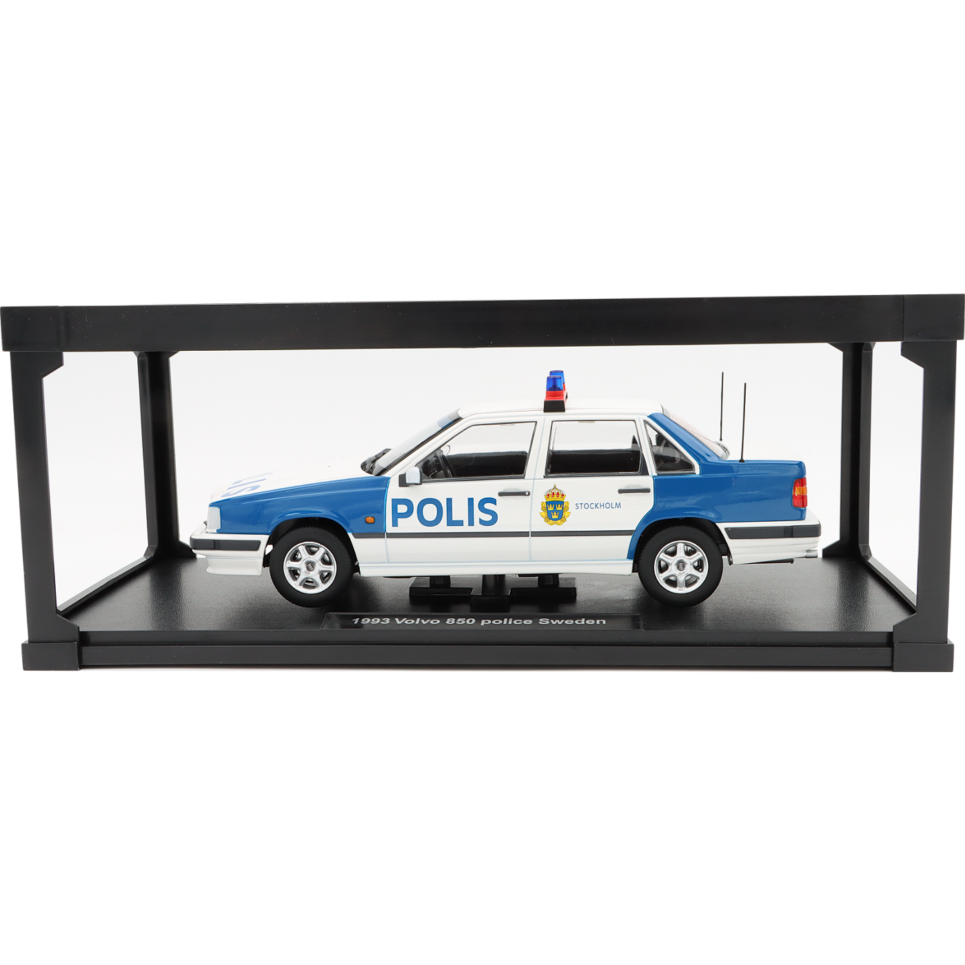 Volvo 850 - Polis Stockholm - Triple9 Collection - 1:18