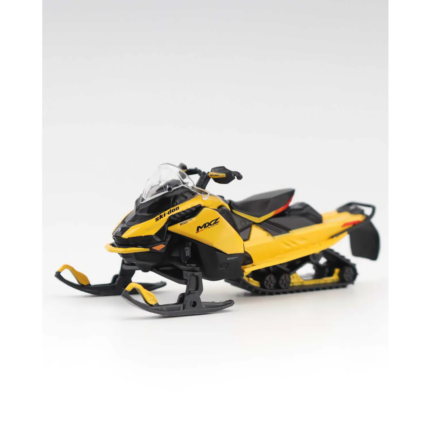 Ski-Doo 850 MXZ Blizzard - Snöskoter - Diecast Masters - 1:32