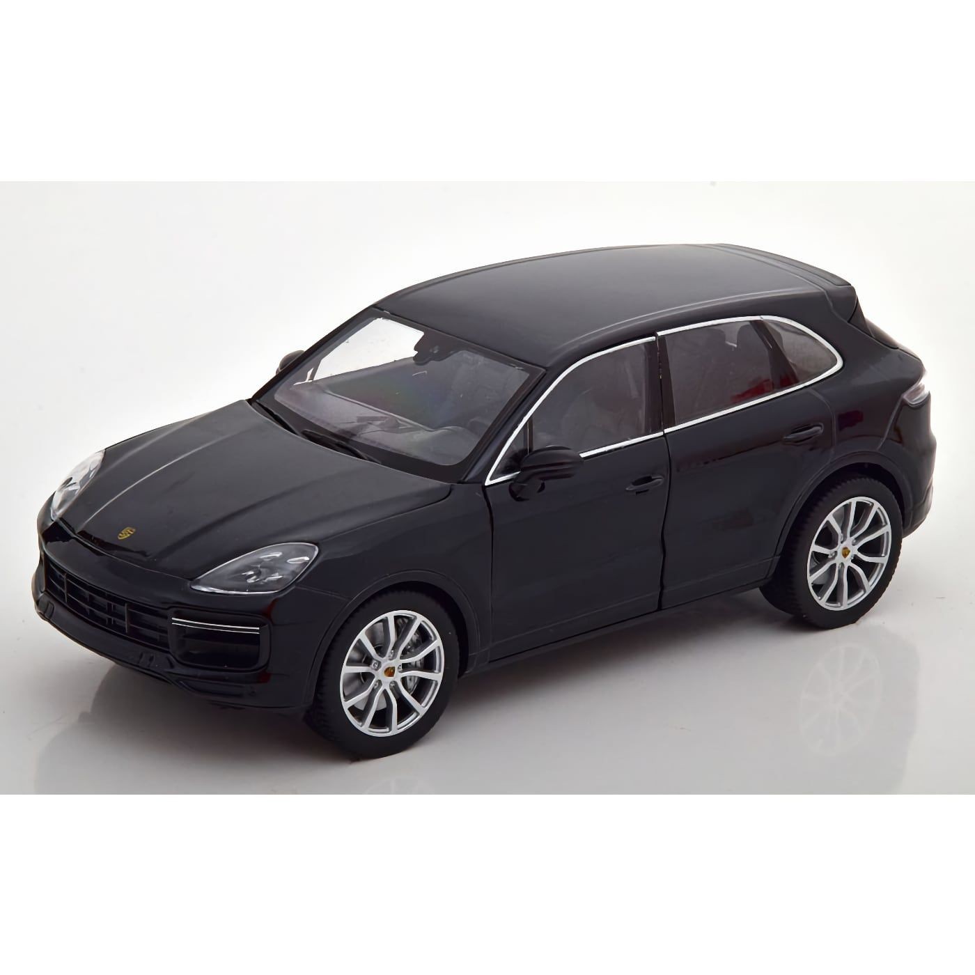 Porsche Cayenne Turbo 2018 – Svart – 1:24 – Welly