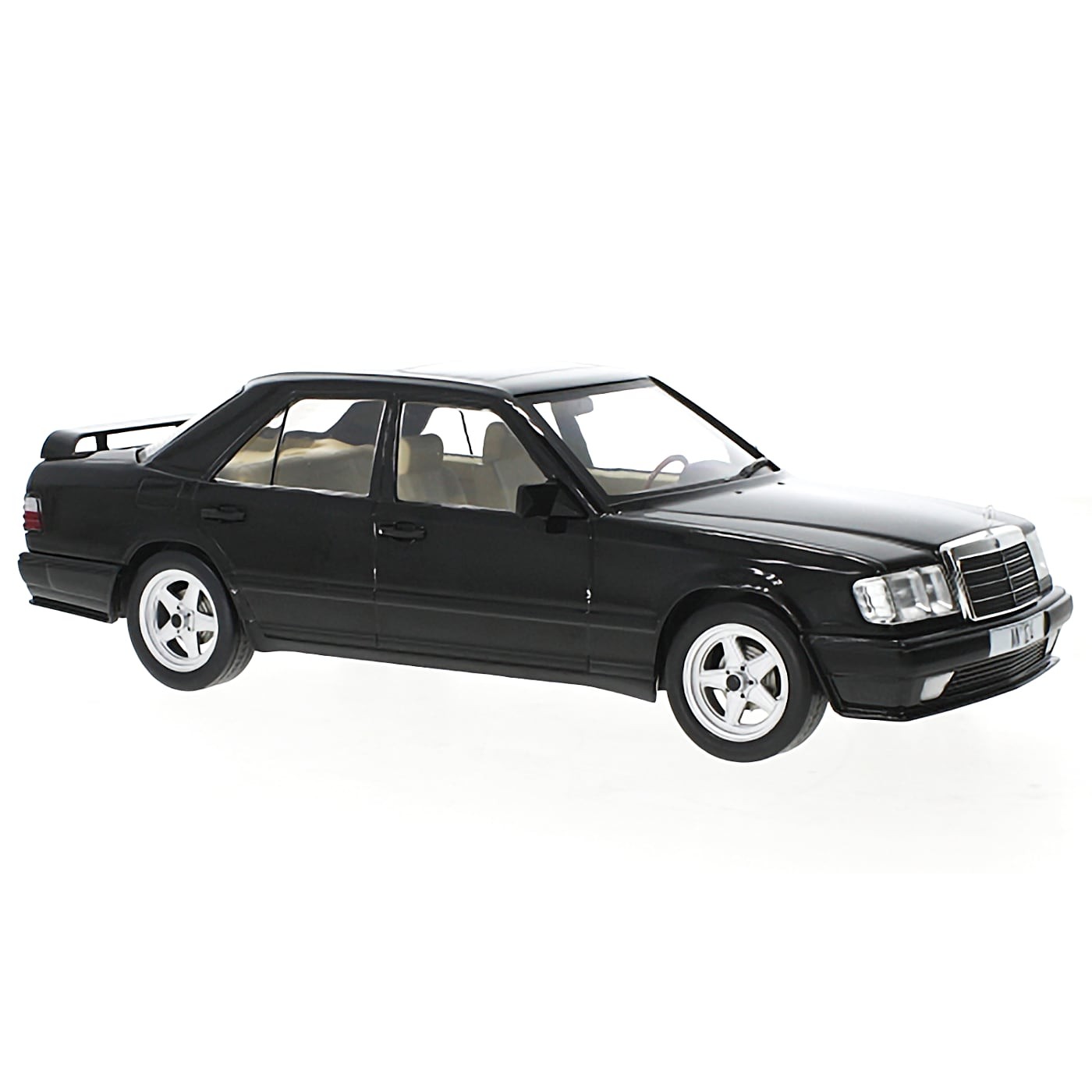 Läs mer om Mercedes-Benz W124 Tuning - 1986 - Svart - MCG - 1:18