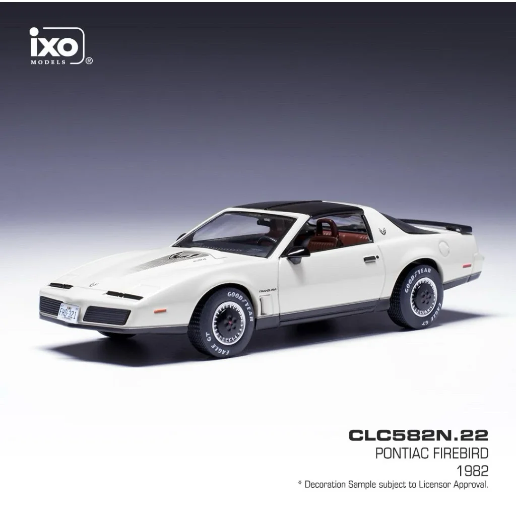 Pontiac Firebird - 1982 - Vit - Ixo Models - 1:43