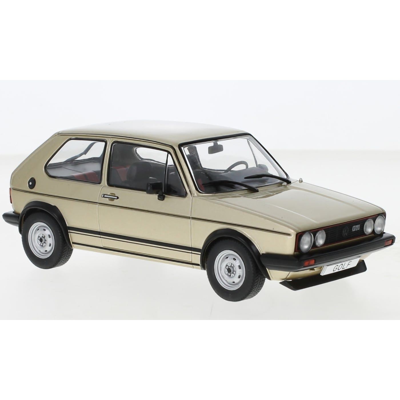 Läs mer om Volkswagen Golf I GTI - Beige - WhiteBox - 1:24